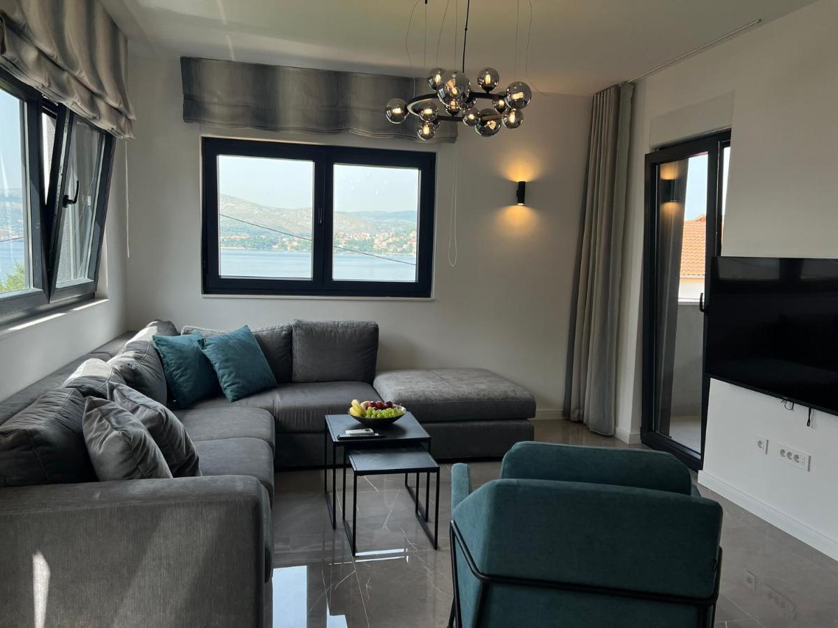 Beachfront House Olbia With Private Parking โตรกีร์ ภายนอก รูปภาพ